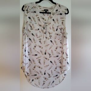 Torrid Lipstick Print Blouse